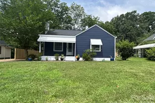 229 E McNeely Ave, Mooresville, NC 28115 - Photo 1