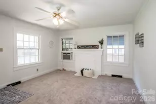 229 E McNeely Ave, Mooresville, NC 28115 - Photo 10