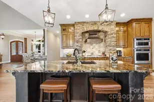 48 S Mountain Morning Ln, Hendersonville, NC 28739 - Photo 14