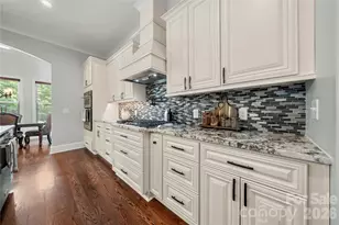 4306 Rolling Acres Rd, Charlotte, NC 28213 - Photo 22
