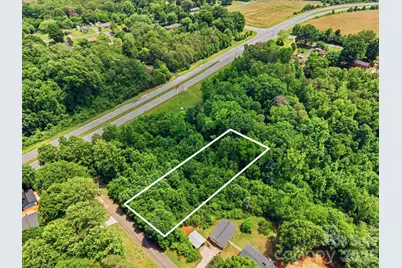 18 Easthaven Drive, Newton, NC 28658 - Photo 1