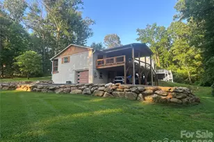 10 Oakwood Dr, Weaverville, NC 28787 - Photo 4