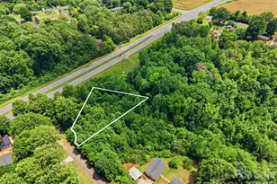 48 Easthaven Dr, Newton, NC 28658 - Photo 1