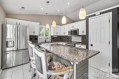 1131 Morning Glory Drive, Charlotte, NC 28262 - Photo 10
