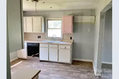 1024 Catawba Street, Lincolnton, NC 28092 - Photo 12