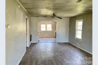 1024 Catawba Street, Lincolnton, NC 28092 - Photo 4