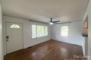 526 W Kingston Ave, Charlotte, NC 28203 - Photo 2