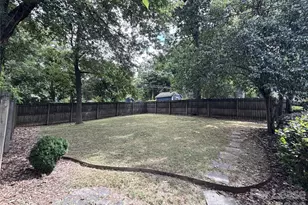 526 W Kingston Ave, Charlotte, NC 28203 - Photo 14