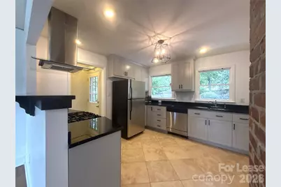 526 W Kingston Avenue, Charlotte, NC 28203 - Photo 4