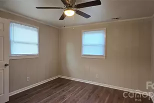 732 Taylor St, Lancaster, SC 29720 - Photo 8