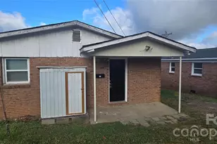 732 Taylor St, Lancaster, SC 29720 - Photo 1