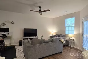 8011 Scarlet Maple Ln, Fort Mill, SC 29708 - Photo 2