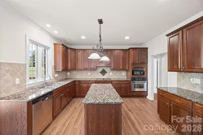 8408 Denholme Drive, Waxhaw, NC 28173 - Photo 18