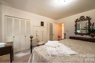 1807 5th Street NW, Hickory, NC 28601 - Photo 40
