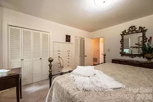 1807 5th St NW, Hickory, NC 28601 - Photo 40
