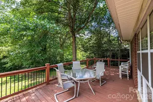 1807 5th St NW, Hickory, NC 28601 - Photo 10