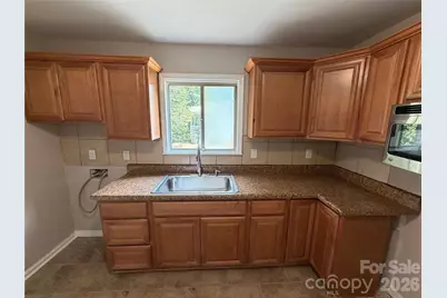 2824 Cedarhurst Drive, Charlotte, NC 28269 - Photo 26