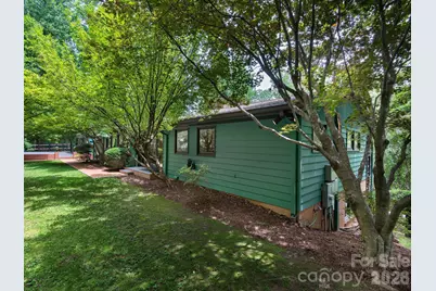 65 Cliff Drive, Laurel Park, NC 28739 - Photo 6