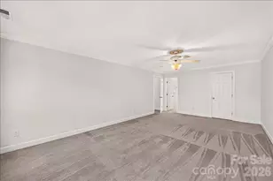 6912 Foxglove Dr, Charlotte, NC 28226 - Photo 24