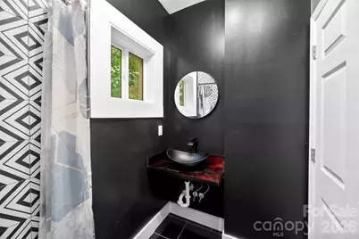 7117 W Sugar Creek Road, Charlotte, NC 28269 - Photo 38