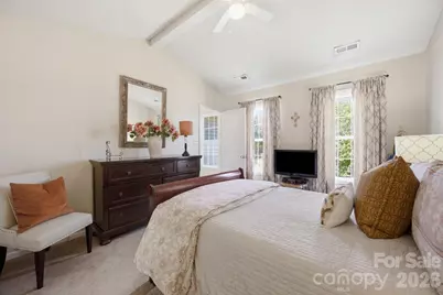2498 Hawk Ridge Drive, Gastonia, NC 28056 - Photo 10