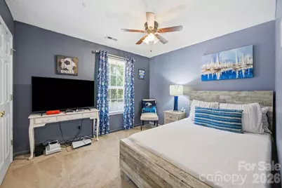 2498 Hawk Ridge Drive, Gastonia, NC 28056 - Photo 12