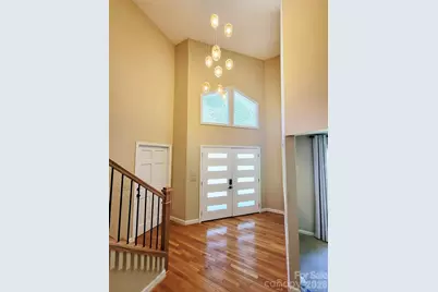 305 E Sondley Drive, Asheville, NC 28805 - Photo 10