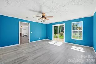 547 Pea Ridge St, Morganton, NC 28655 - Photo 20