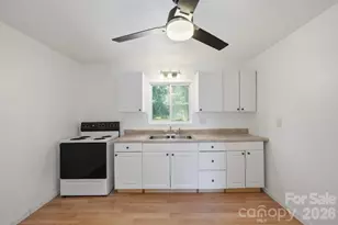 547 Pea Ridge St, Morganton, NC 28655 - Photo 28