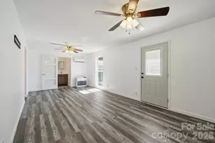 547 Pea Ridge St, Morganton, NC 28655 - Photo 12
