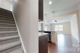 447 Tayberry Ln, Fort Mill, SC 29715 - Photo 6