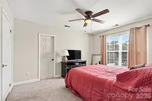 8021 Pelorus Ln, Charlotte, NC 28269 - Photo 14