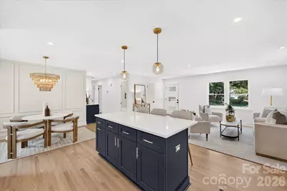 1924 Bentley Place, Charlotte, NC 28205 - Photo 12