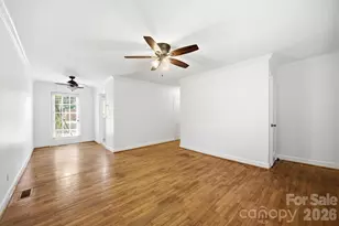 1833 Jameston Dr, Charlotte, NC 28209 - Photo 2