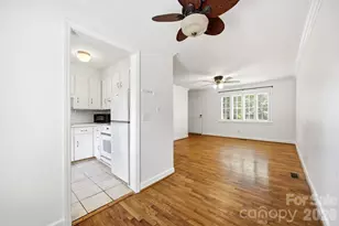 1833 Jameston Dr, Charlotte, NC 28209 - Photo 10