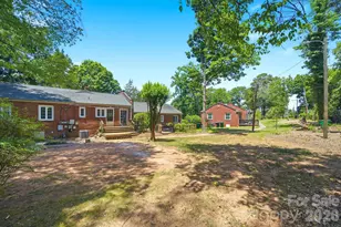1833 Jameston Dr, Charlotte, NC 28209 - Photo 26