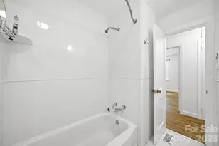1833 Jameston Dr, Charlotte, NC 28209 - Photo 18