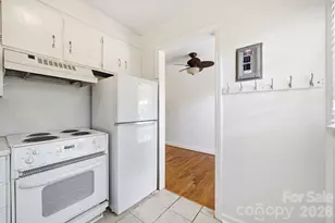 1833 Jameston Dr, Charlotte, NC 28209 - Photo 12