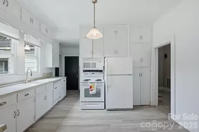 315 W Blakeney Street, Pageland, SC 29728 - Photo 8