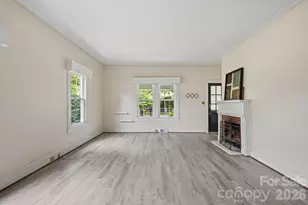 315 W Blakeney St, Pageland, SC 29728 - Photo 6