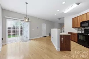 6207 Blue Ash Ln, Charlotte, NC 28215 - Photo 24