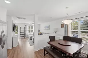 726 Parker St, Albemarle, NC 28001 - Photo 2