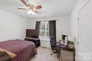 726 Parker St, Albemarle, NC 28001 - Photo 12