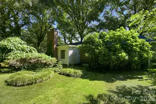 8801 Holiday Dr, Charlotte, NC 28215 - Photo 30