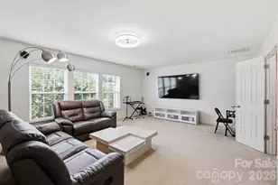 8120 Madrigal Ct, Waxhaw, NC 28173 - Photo 10