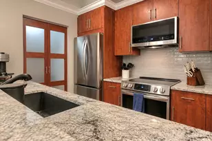300 W 5th St, Charlotte, NC 28202 - Photo 10