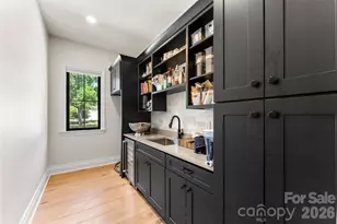 1550 Coventry Rd, Charlotte, NC 28211 - Photo 10