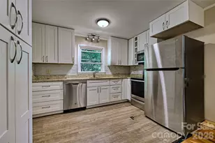 556 Shortoff Rd, Highlands, NC 28741 - Photo 8