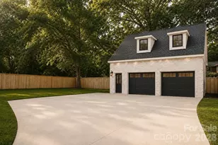 1116 Providence Rd, Charlotte, NC 28207 - Photo 4