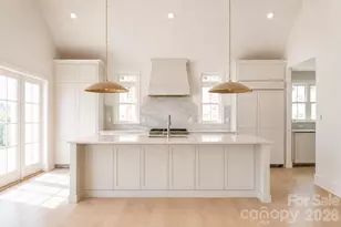 1116 Providence Rd, Charlotte, NC 28207 - Photo 6